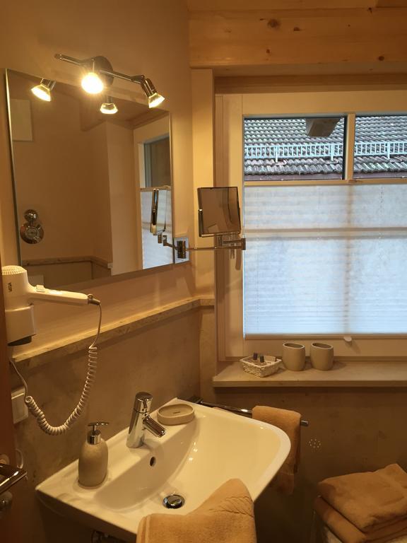 Ferienwohnung Ostermair Apartment Gudiberg Гармиш-Партенкирхен Екстериор снимка